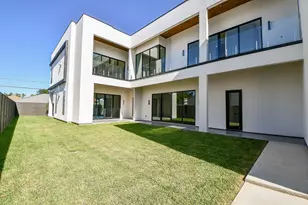 7218 Schiller St, Houston, TX 77055 - Photo 7