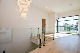 7218 Schiller St, Houston, TX 77055 - Photo 27