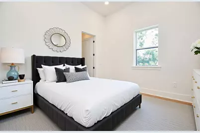 7218 Schiller Street, Houston, TX 77055 - Photo 33