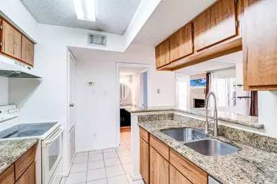 3919 Fairmont Parkway #177, Pasadena, TX 77504 - Photo 9