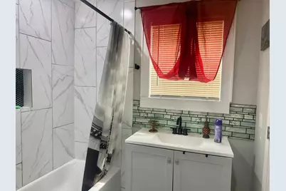 19 4th Avenue N, Texas City, TX 77590 - Photo 17