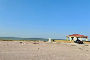 19 4th Ave N, Texas City, TX 77590 - Photo 27