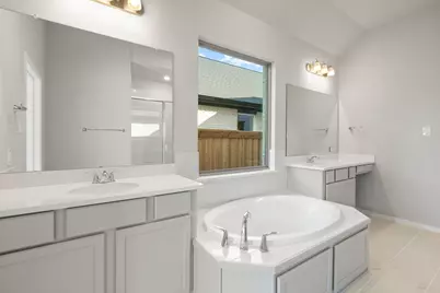 13711 Flint Hollow Drive, Cypress, TX 77433 - Photo 15