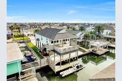 16506 Trinidad Way, Jamaica Beach, TX 77554 - Photo 3