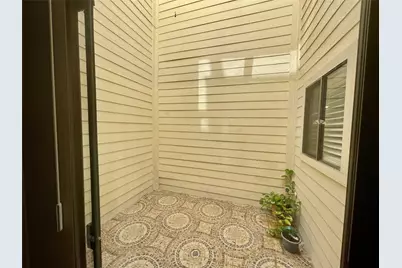 2019 Place Rebecca Lane #G4, Houston, TX 77090 - Photo 9