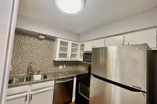 2019 Place Rebecca Ln, Houston, TX 77090 - Photo 5