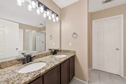 15007 Sugar Sands Drive, Sugar Land, TX 77498 - Photo 43