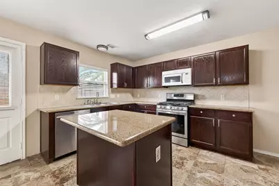 15007 Sugar Sands Drive, Sugar Land, TX 77498 - Photo 19