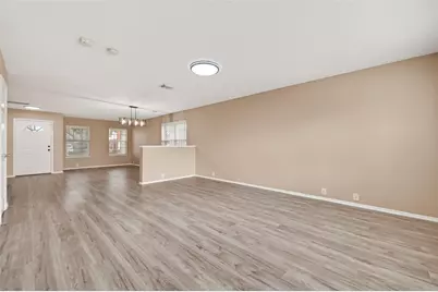 15007 Sugar Sands Drive, Sugar Land, TX 77498 - Photo 13