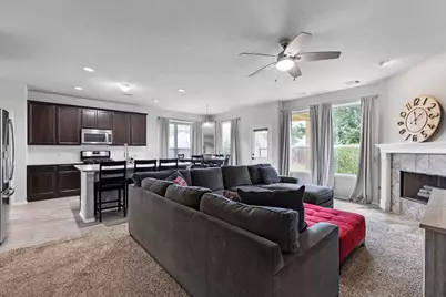 12002 Rockridge Falls Drive, Tomball, TX 77375 - Photo 17