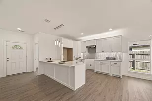 2609 Boss St, La Marque, TX 77568 - Photo 9