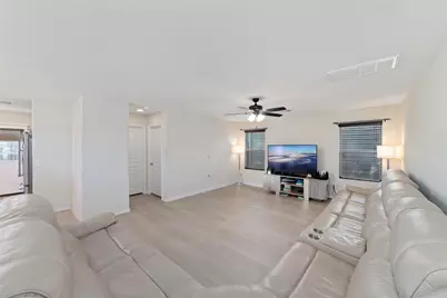 6803 Cortenridge Lane, Houston, TX 77048 - Photo 9