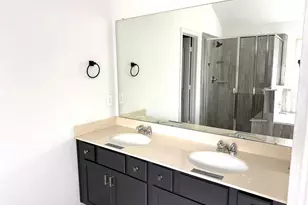 240 Scarlet Maple Wy, Conroe, TX 77318 - Photo 7