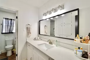 13529 Woodchester Dr, Sugar Land, TX 77498 - Photo 15