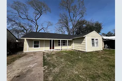 5815 Southseas Street, Houston, TX 77033 - Photo 1