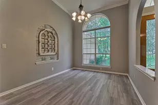 10506 Crestwater Cir, Magnolia, TX 77354 - Photo 5