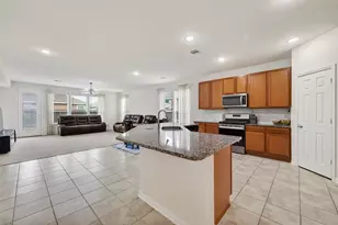 2023 Katalonia Ln, Fresno, TX 77545 - Photo 5