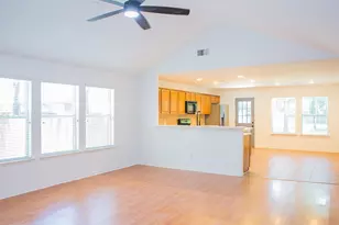 91 Genesee Ridge Dr, The Woodlands, TX 77385 - Photo 5