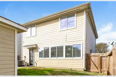 1043 Verde Trails Drive, Houston, TX 77073 - Photo 17