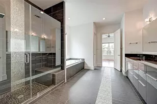 14319 Shadow Garden Ln, Houston, TX 77077 - Photo 21