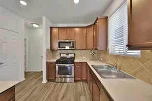 4343 Roaring Timber Dr, Conroe, TX 77304 - Photo 11
