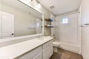 16718 Lake Limestone Ln, Houston, TX 77044 - Photo 33