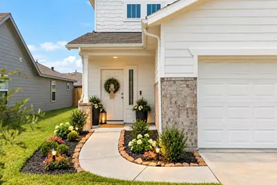 205 Laura Leigh Lane, Angleton, TX 77515 - Photo 3