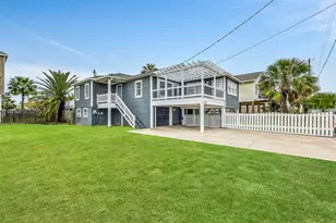 1110 64th St, Galveston, TX 77551 - Photo 1