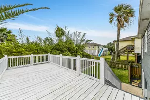 1110 64th St, Galveston, TX 77551 - Photo 5