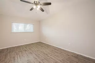 9247 Autumnsong Dr, Houston, TX 77064 - Photo 33