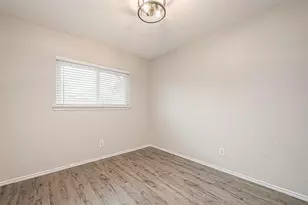 9247 Autumnsong Dr, Houston, TX 77064 - Photo 27