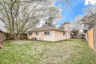 9247 Autumnsong Dr, Houston, TX 77064 - Photo 43