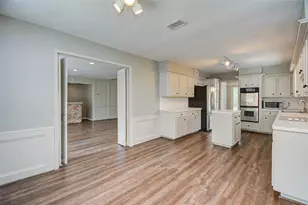 6206 Rippling Hollow Dr, Spring, TX 77379 - Photo 11