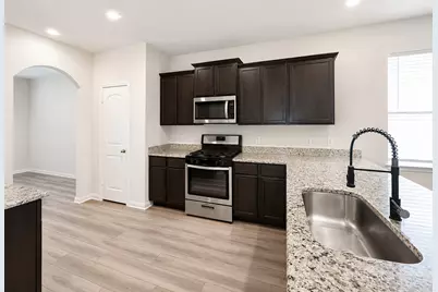 409 Amberwood Park Drive, Katy, TX 77493 - Photo 3
