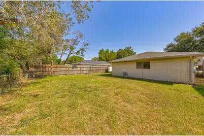 12938 S Coast Drive, Houston, TX 77047 - Photo 5