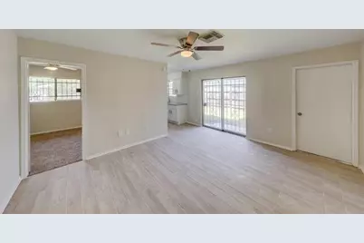 12938 S Coast Drive, Houston, TX 77047 - Photo 13