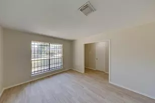12938 S Coast Dr, Houston, TX 77047 - Photo 11