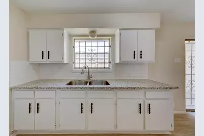 12938 S Coast Drive, Houston, TX 77047 - Photo 19