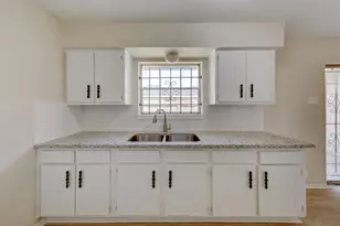 12938 S Coast Dr, Houston, TX 77047 - Photo 19