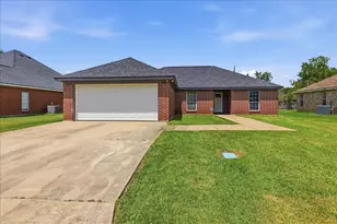 4406 Highland Ave, Orange, TX 77632 - Photo 1