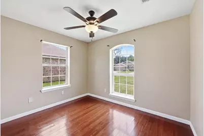 4406 Highland Avenue, Orange, TX 77632 - Photo 13