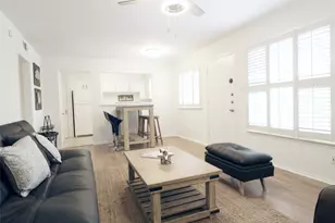 614 Kipling St St, Houston, TX 77006 - Photo 3
