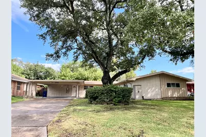 1222 Sunset Lane, Texas City, TX 77590 - Photo 9