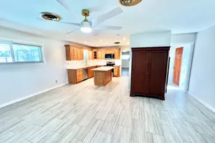 1222 Sunset Ln, Texas City, TX 77590 - Photo 17