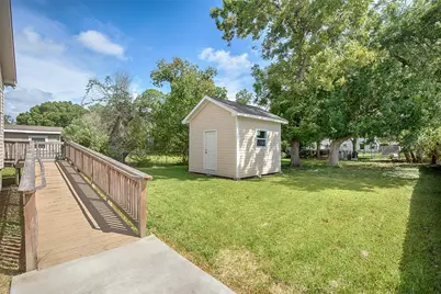 1125 Lake Road, La Marque, TX 77568 - Photo 23
