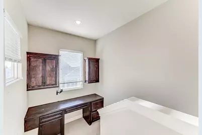 1325 W 24th Street #D, Houston, TX 77008 - Photo 33