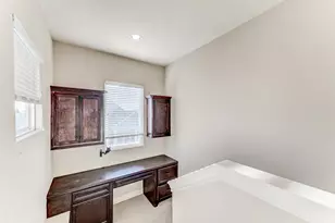 1325 W 24th St, Houston, TX 77008 - Photo 33