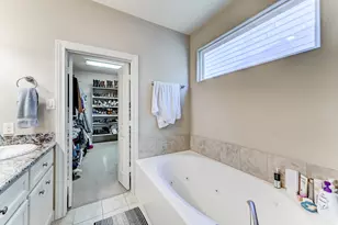 1325 W 24th St, Houston, TX 77008 - Photo 25