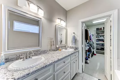 1325 W 24th Street #D, Houston, TX 77008 - Photo 23
