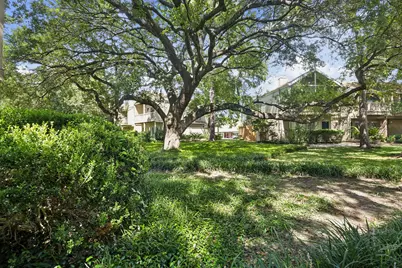 2100 Tanglewilde Street #529, Houston, TX 77063 - Photo 11